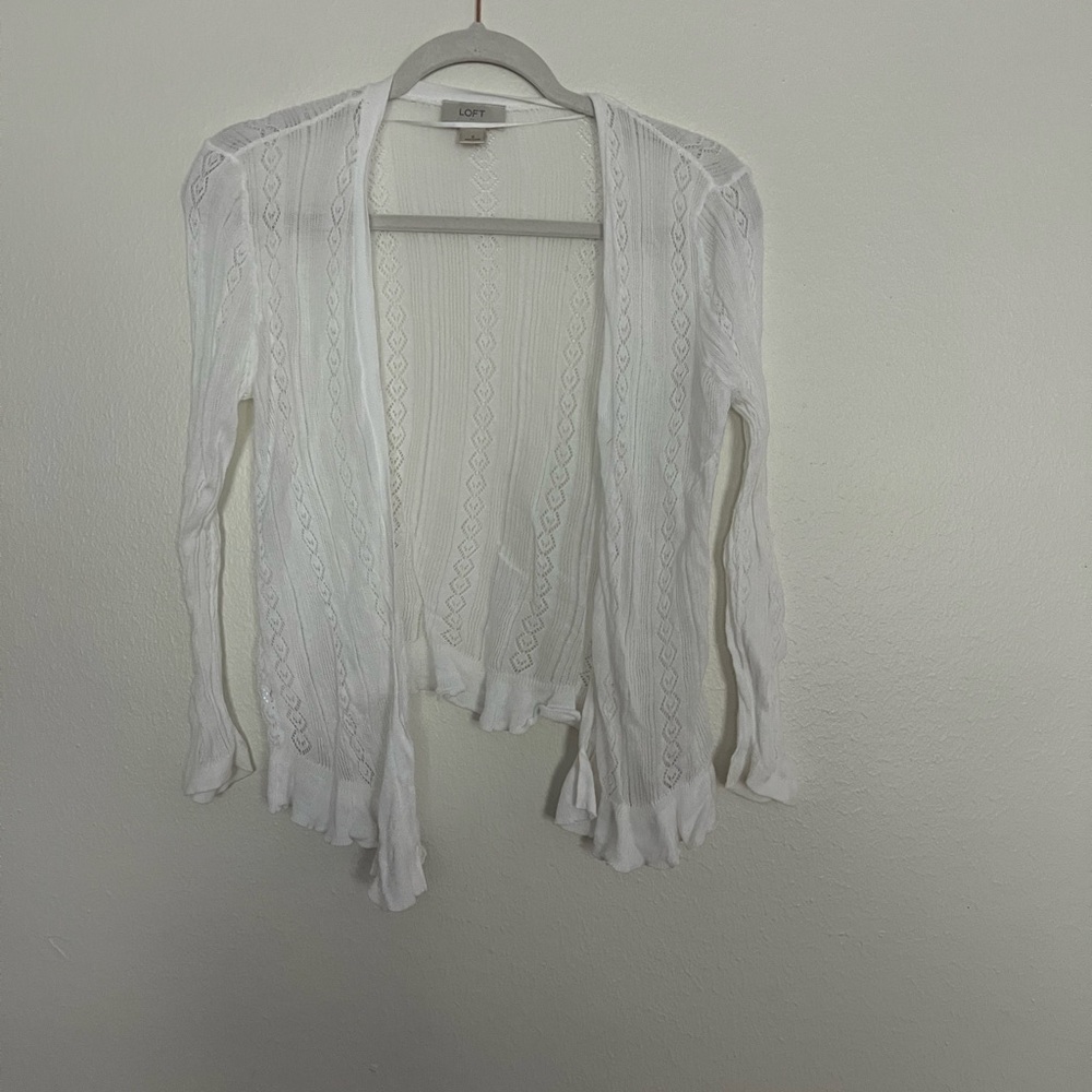 LOFT White  Patterned light sweater